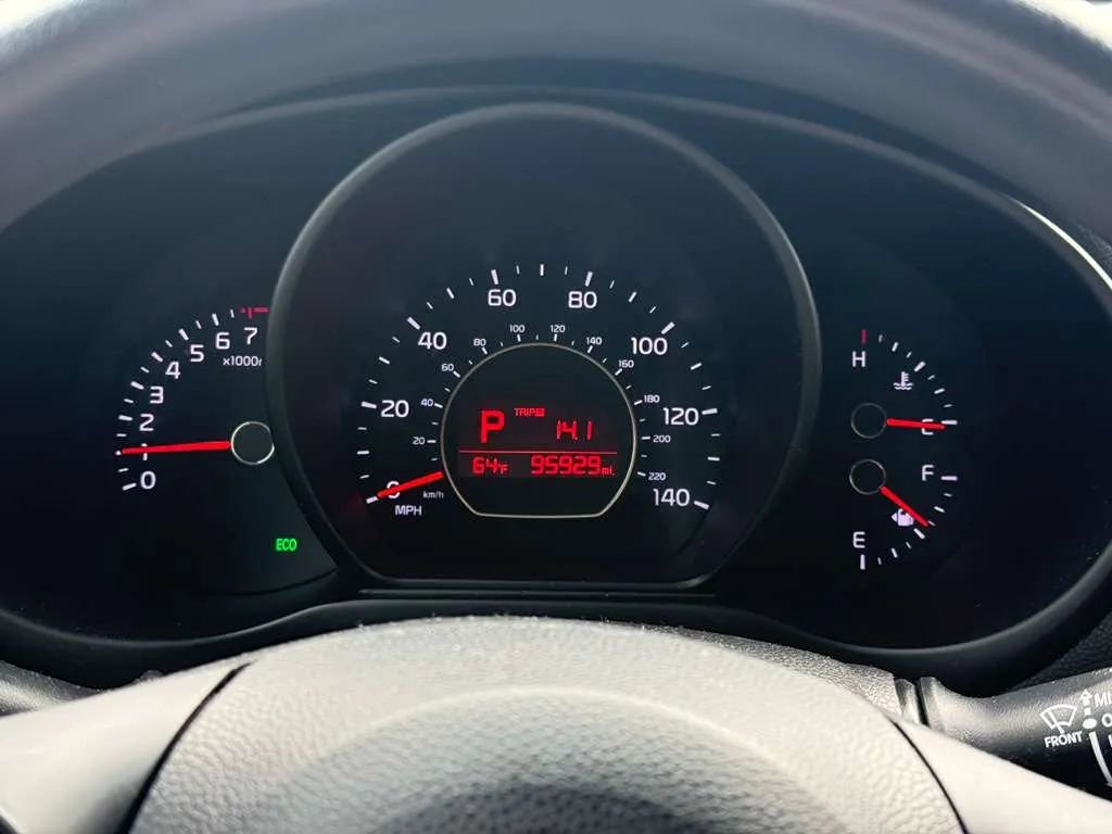 Used 2014 Kia Soul + w/ Eco Package image 12