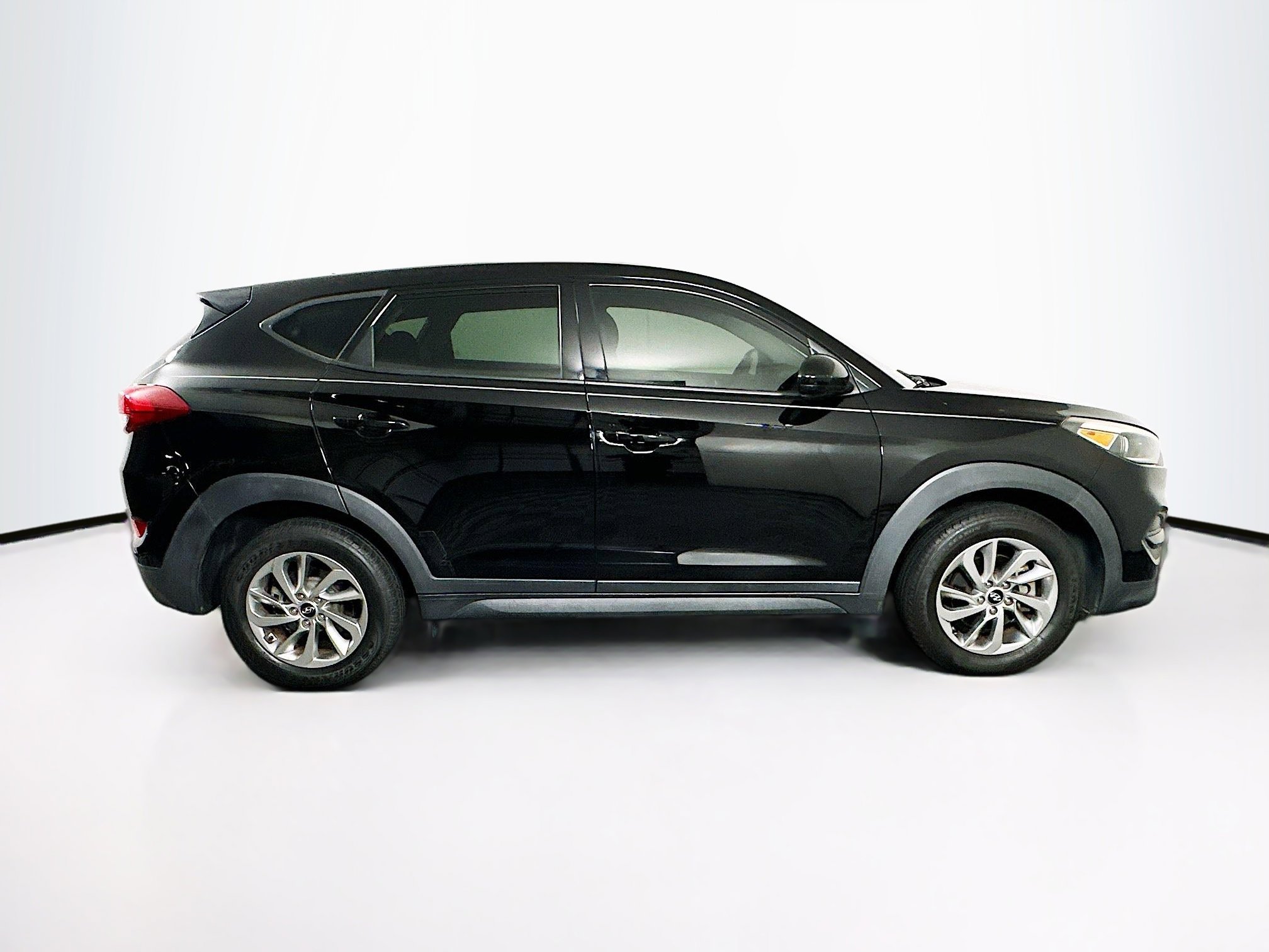 Used 2018 Hyundai Tucson SE image 10