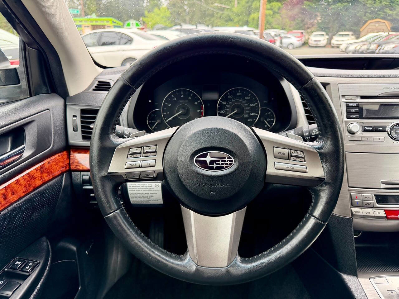 Used 2011 Subaru Outback 2.5i Limited w/ PWR Moonroof Pkg AWD/4WD image 17
