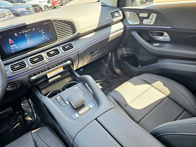 New 2026 Mercedes-Benz GLS 450 4MATIC image 33