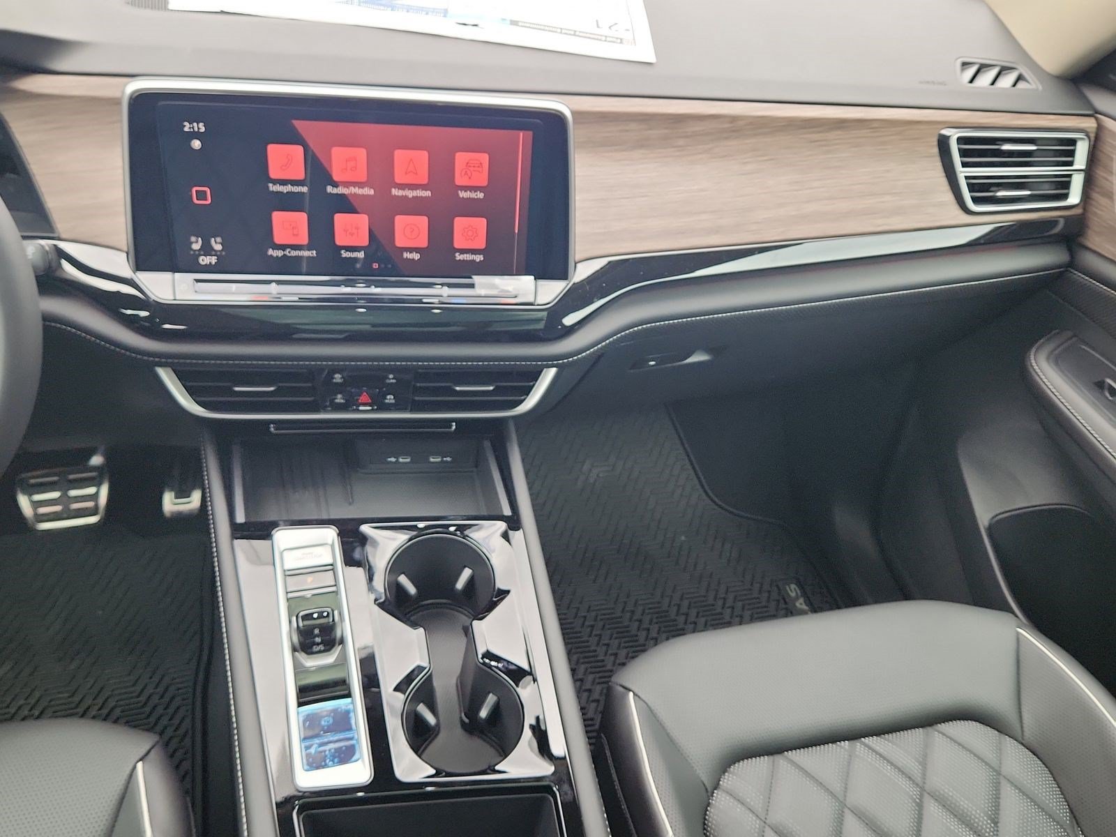 New 2026 Volkswagen Atlas SEL Premium R-Line AWD/4WD image 15