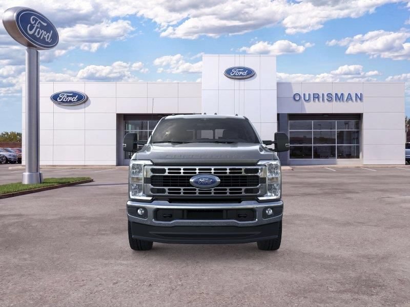 New 2026 Ford F250 XLT w/ FX4 Off-Road Package AWD/4WD image 2
