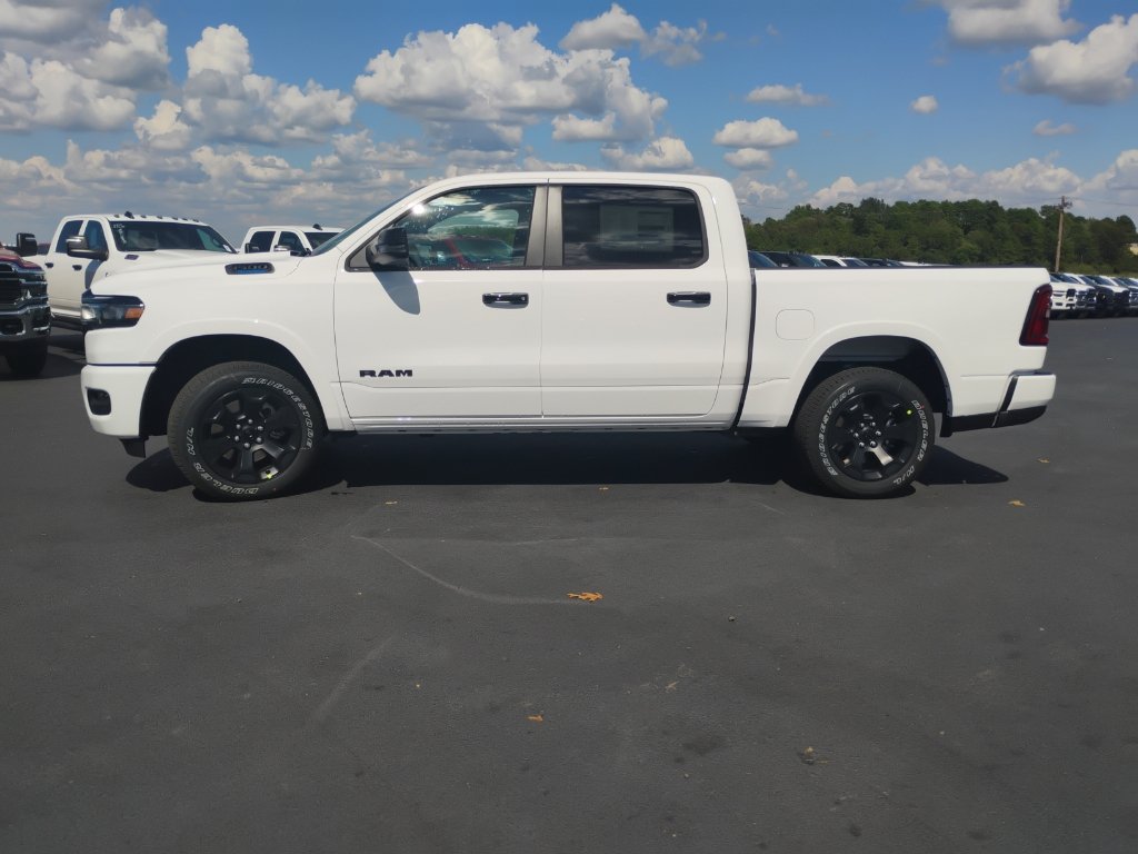 New 2027 RAM 1500 Big Horn w/ Night Edition AWD/4WD image 8