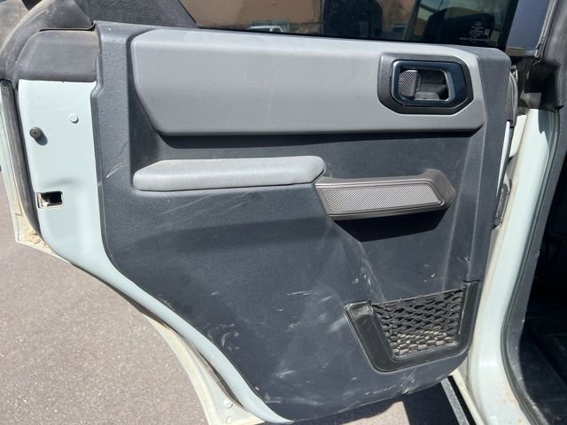 Used 2022 Ford Bronco Black Diamond image 15