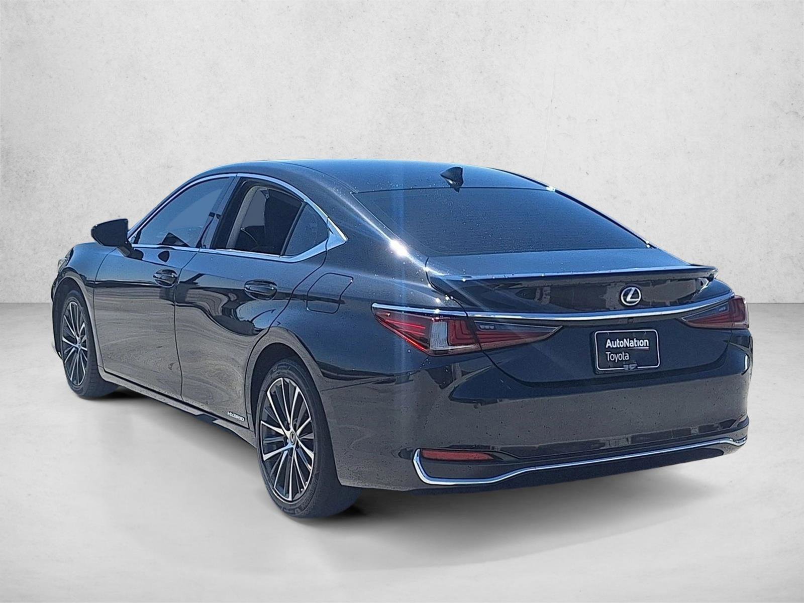 Used 2022 Lexus ES 300h w/ Premium Package FWD image 7