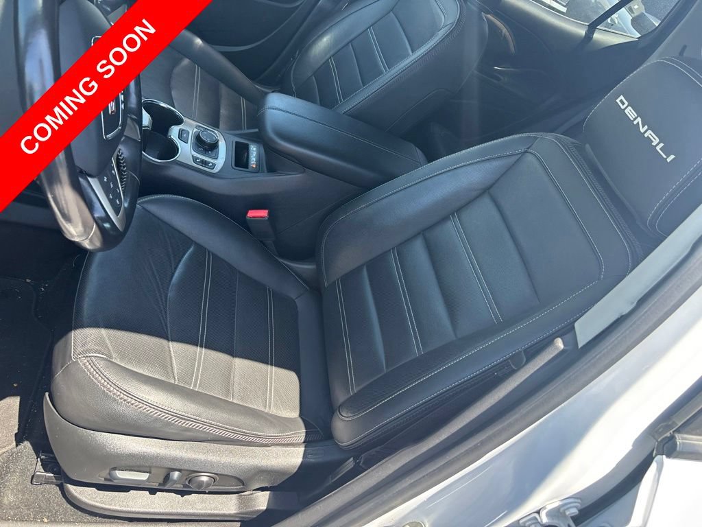 Used 2022 GMC Terrain Denali AWD/4WD image 16