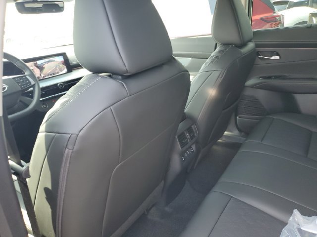 New 2027 Nissan Murano Platinum w/ Cargo Package AWD/4WD image 16