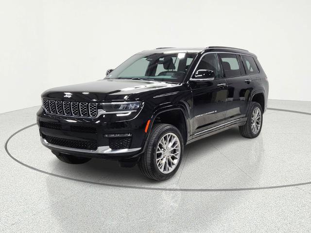 Used 2024 Jeep Grand Cherokee L Summit image 2