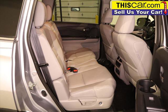 Used 2017 Honda Pilot Touring image 30