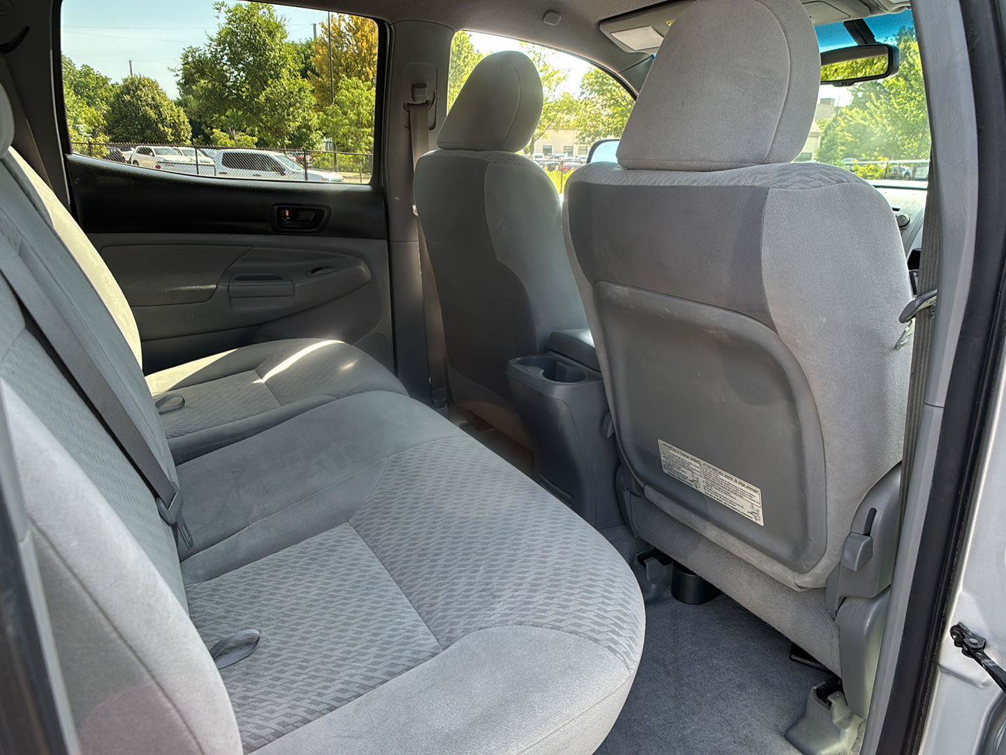Used 2011 Toyota Tacoma 4x4 Double Cab w/ SR5 Pkg #2 image 18