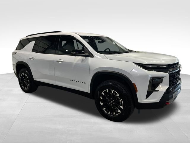 Used 2026 Chevrolet Traverse Z71 w/ Driver Confidence Package AWD/4WD image 1