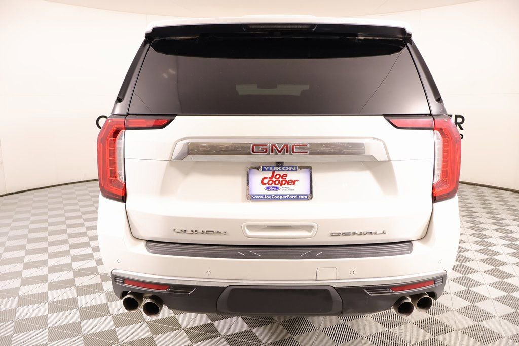 Used 2022 GMC Yukon XL Denali AWD/4WD image 23