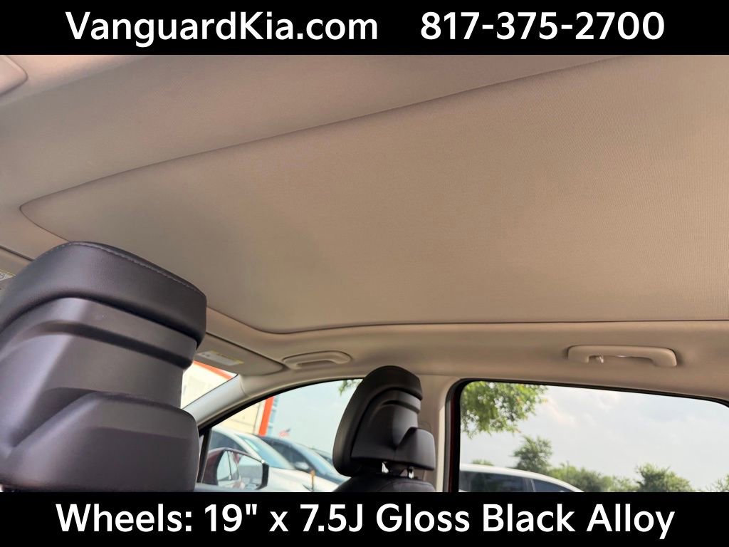 Certified 2025 Kia Sportage SX FWD image 26