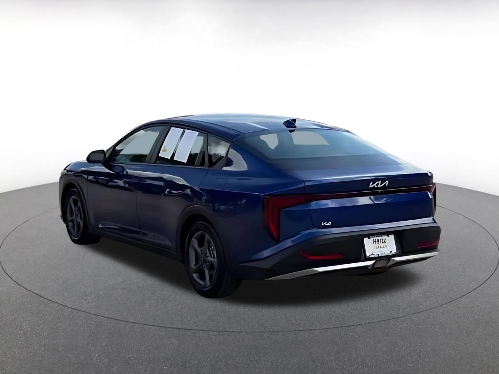 Used 2025 Kia K4 LXS image 16