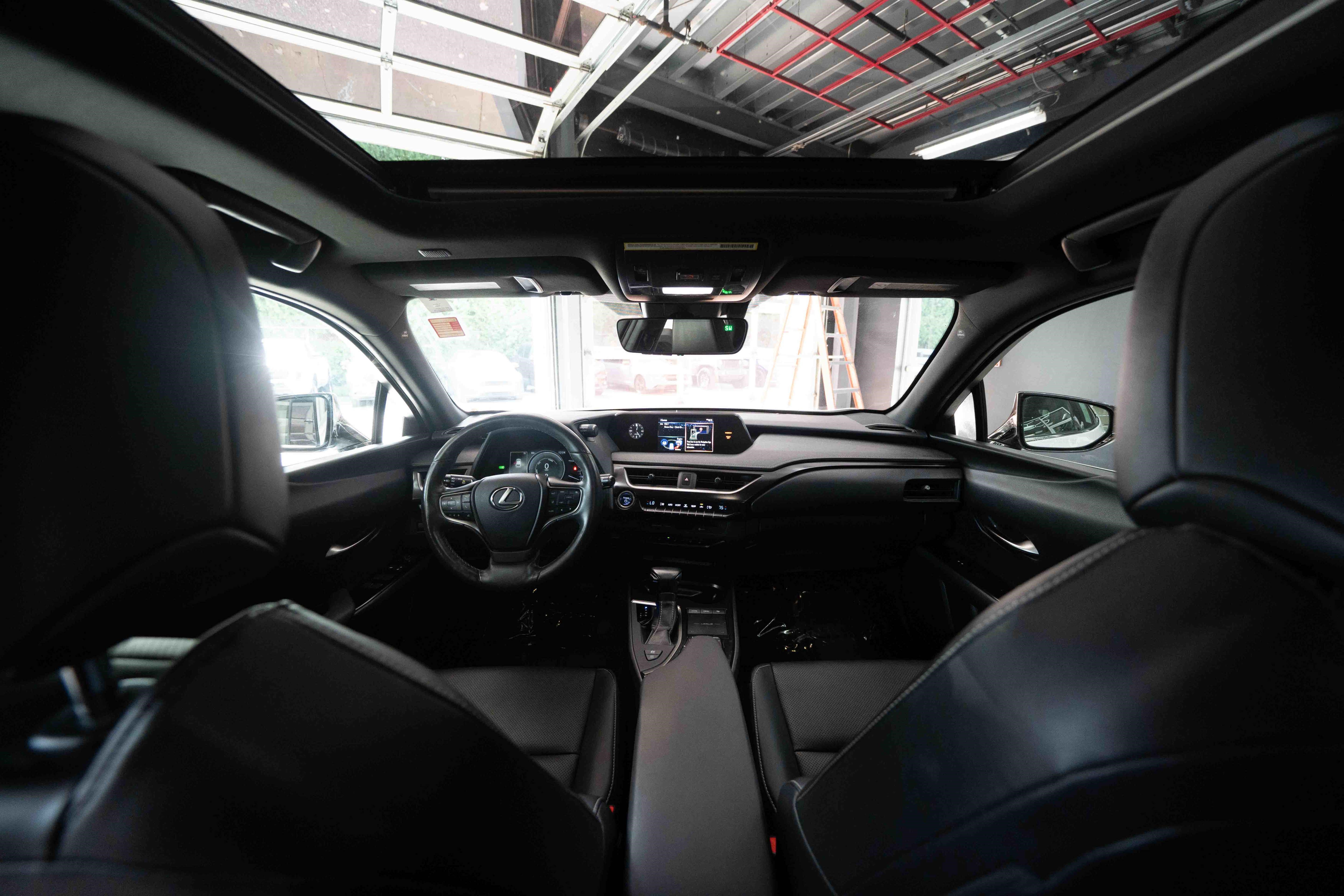 Used 2020 Lexus UX 250h w/ Premium Package AWD/4WD image 19