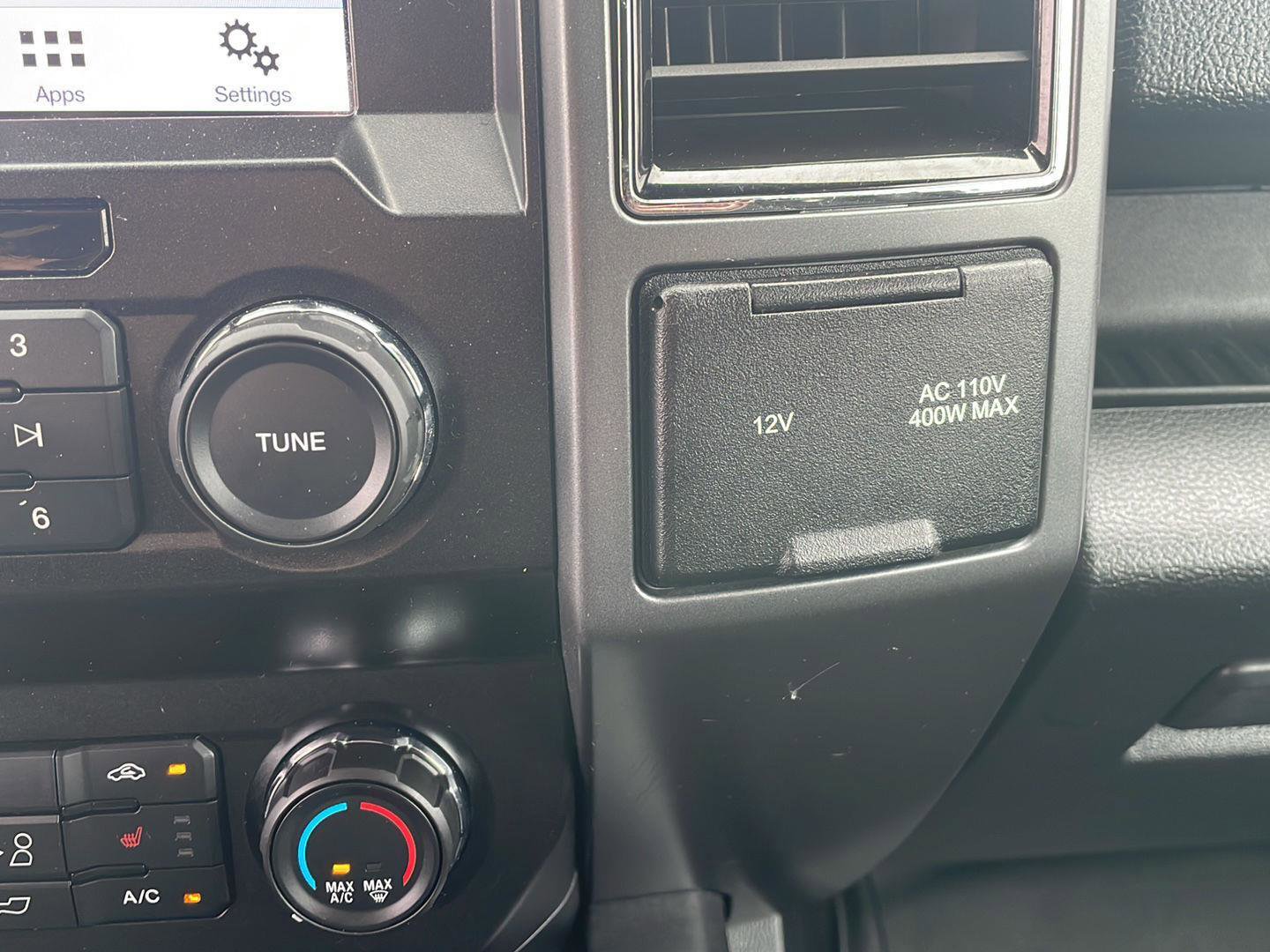 Used 2019 Ford F150 XLT w/ Equipment Group 302A Luxury AWD/4WD image 25
