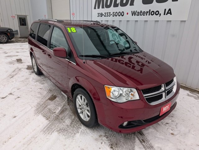 Used 2018 Dodge Grand Caravan SXT image 6