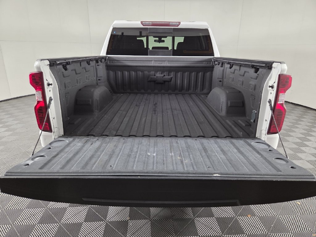 Used 2020 Chevrolet Silverado 1500 LT w/ Convenience Package RWD image 27