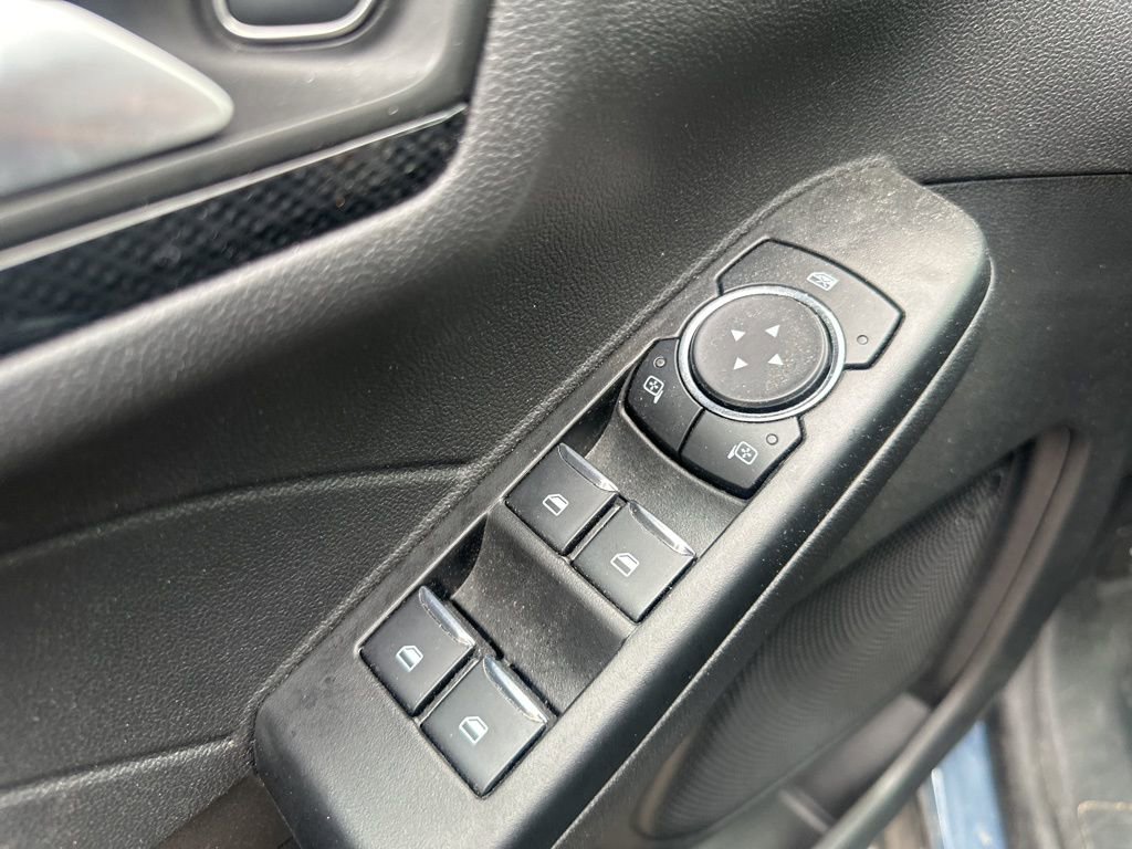 Used 2025 Ford Escape ST-Line image 26