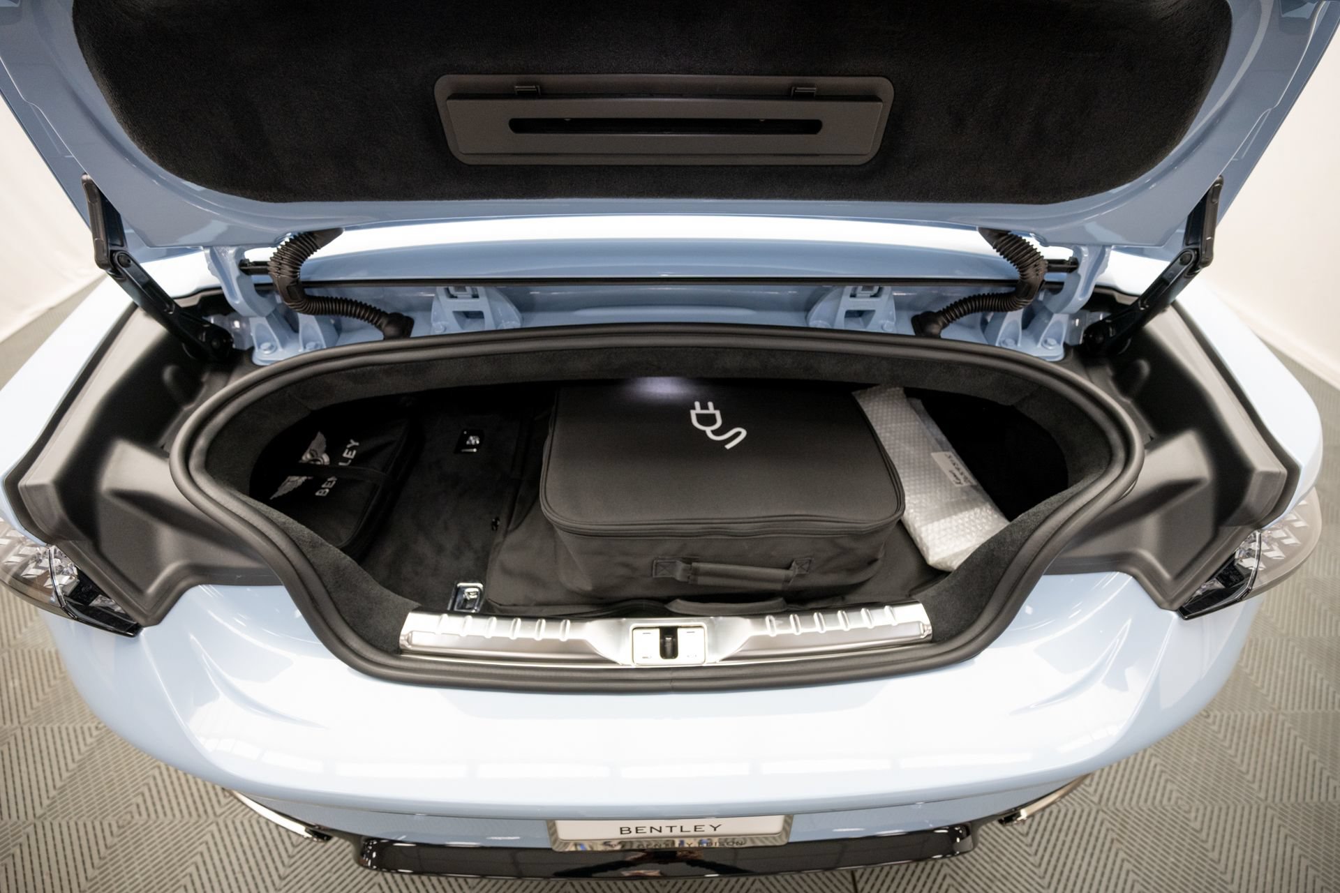 New 2026 Bentley Continental GT AWD/4WD image 47