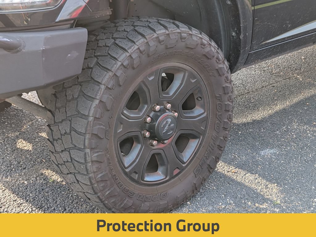 Used 2017 RAM 2500 Laramie w/ Sport Appearance Group AWD/4WD image 8