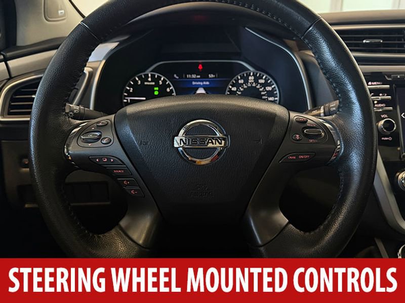 Used 2019 Nissan Murano SV w/ Premium Package image 10