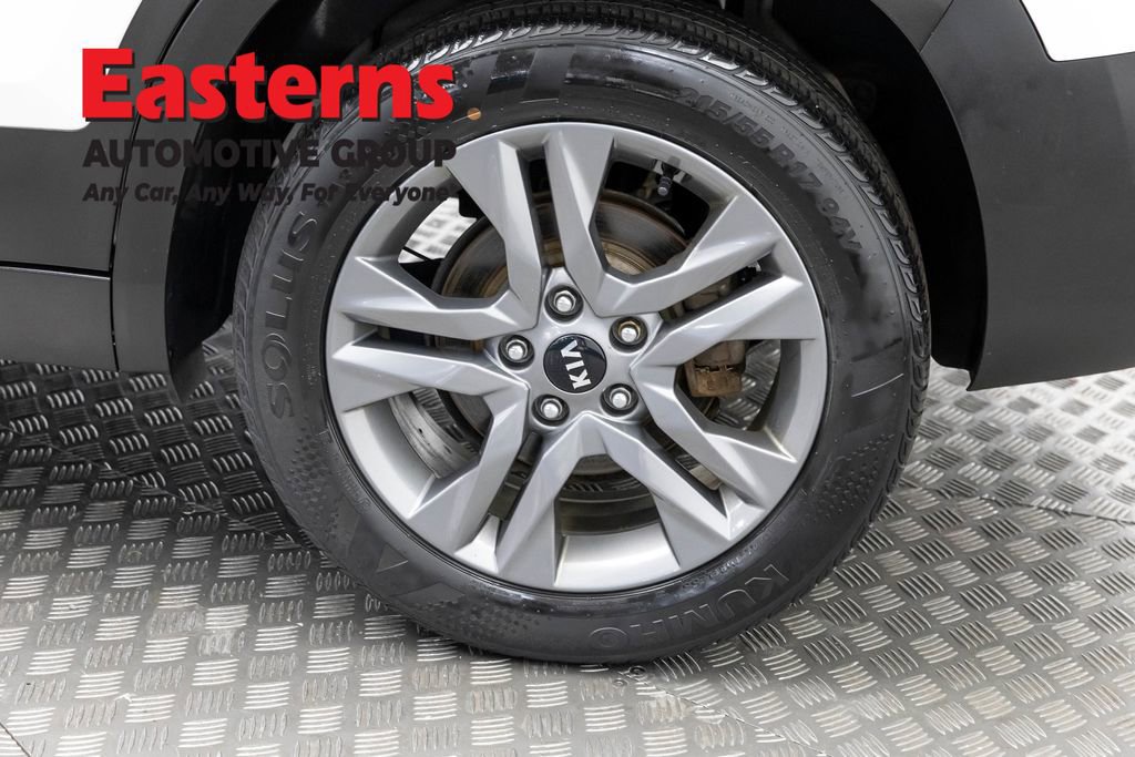 Used 2021 Kia Seltos S AWD/4WD image 32