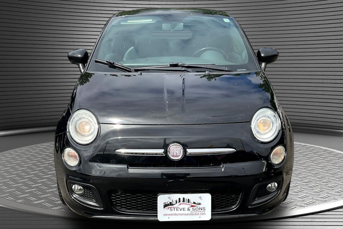 Used 2013 FIAT 500 Sport FWD image 2