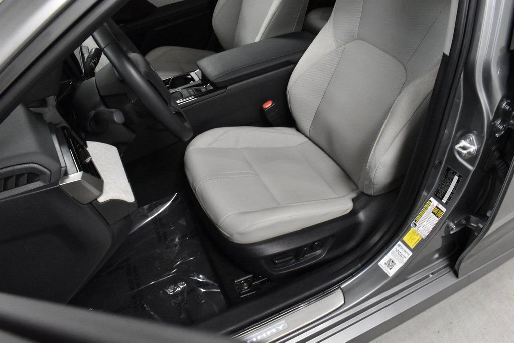 Certified 2025 Toyota Camry XLE image 15