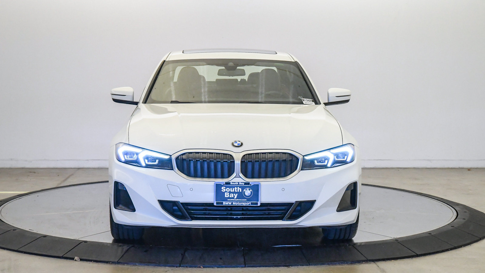 Certified 2023 BMW 330i Sedan w/ Premium Package RWD image 7