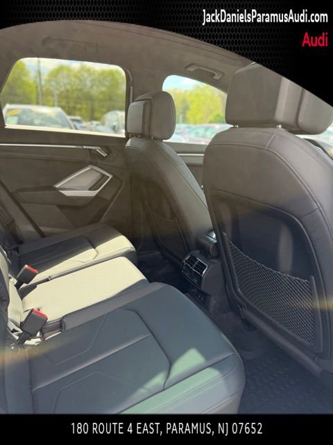 Used 2021 Audi Q3 2.0T Premium Plus image 11