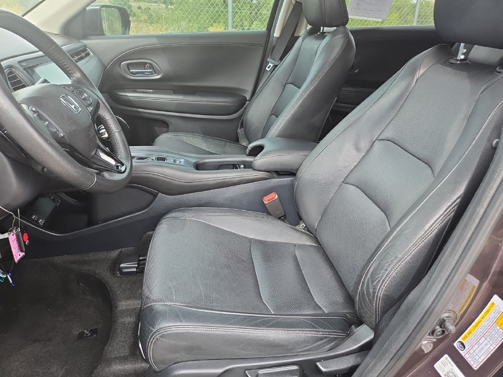 Used 2021 Honda HR-V EX-L image 11
