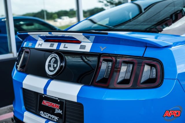 Used 2013 Ford Mustang Shelby GT500 RWD image 32