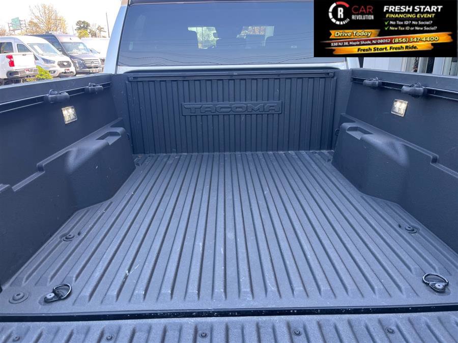 Used 2024 Toyota Tacoma TRD Off-Road AWD/4WD image 11