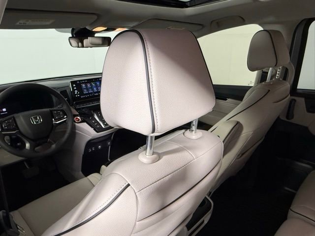 Used 2026 Honda Odyssey Touring image 36