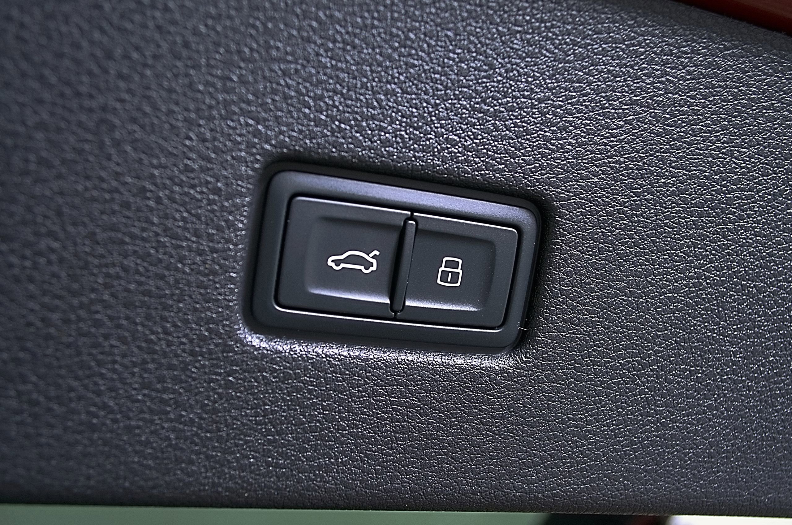 Used 2023 Audi SQ8 Premium Plus image 12