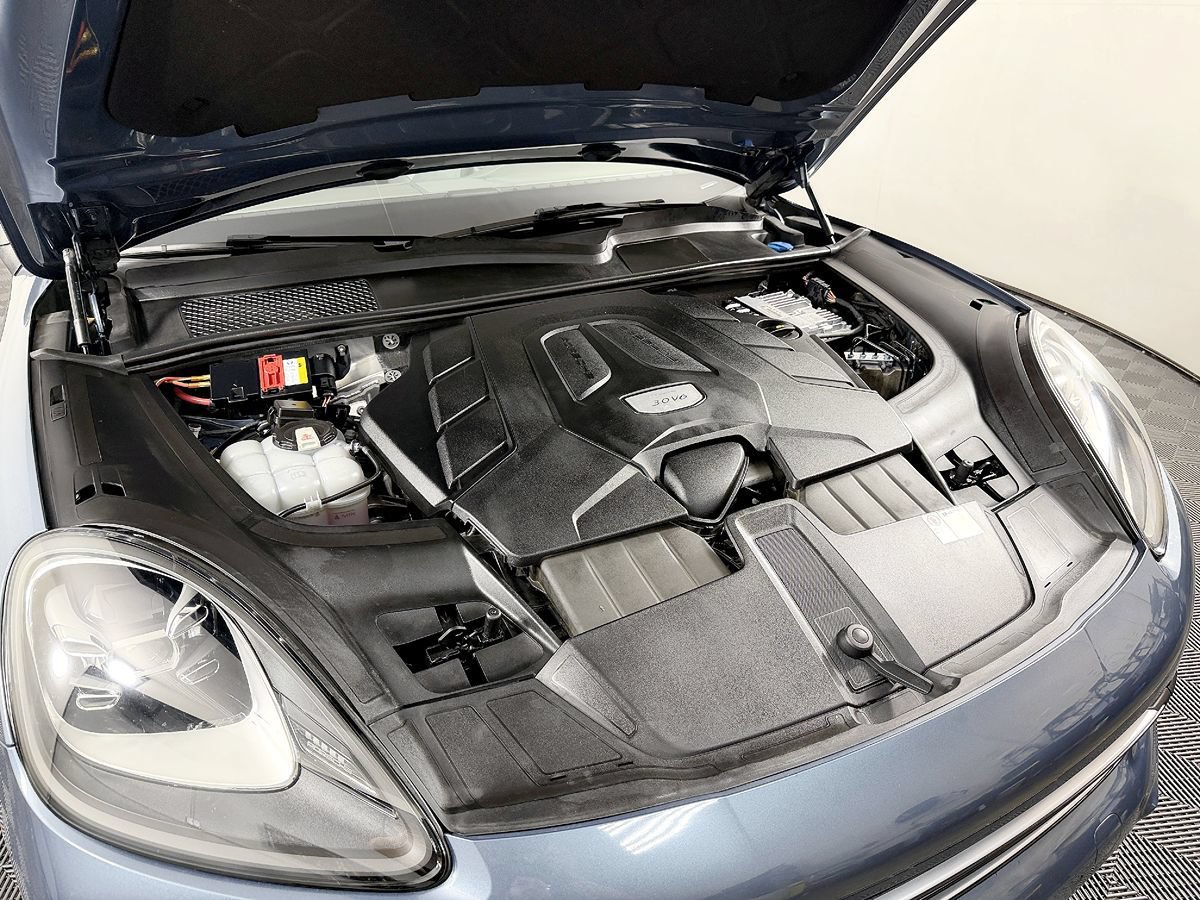 Used 2019 Porsche Cayenne AWD/4WD image 21