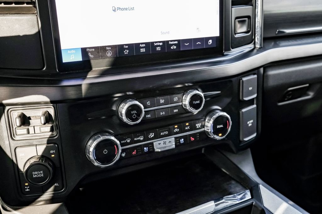 Used 2024 Ford F250 Lariat w/ Sport Appearance Package AWD/4WD image 21