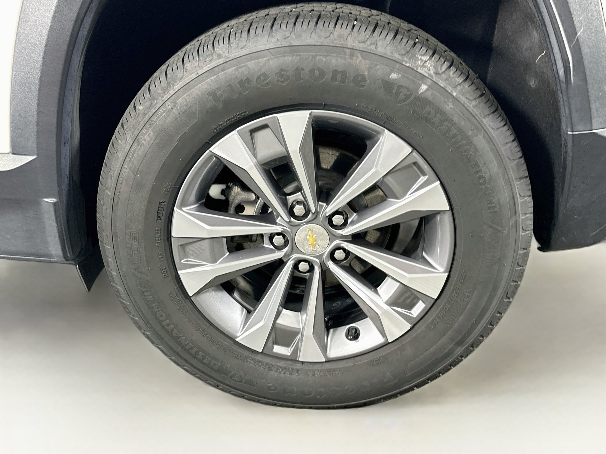 Used 2025 Chevrolet Equinox LT FWD image 11