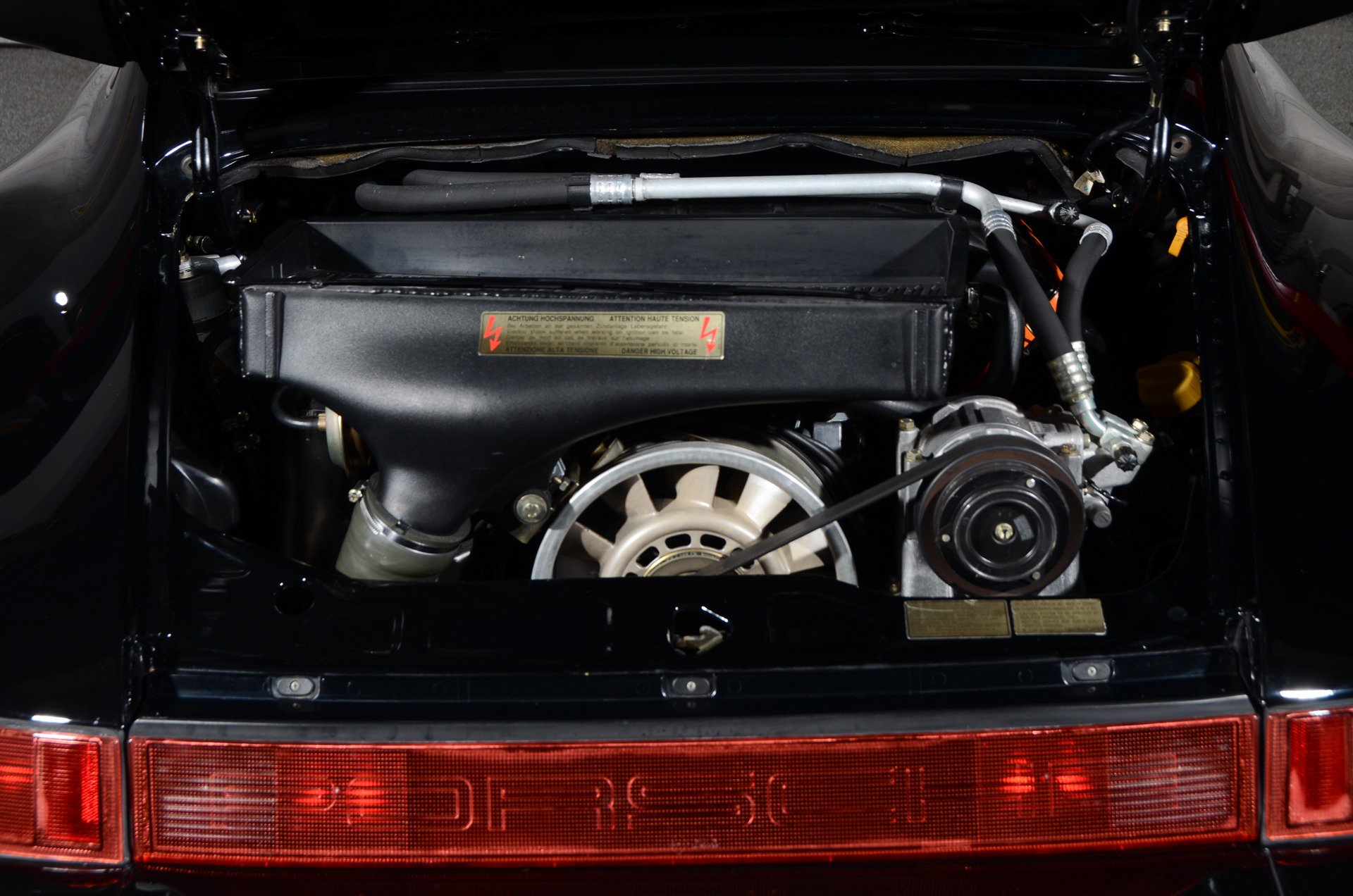 Used 1994 Porsche 911 Turbo image 12