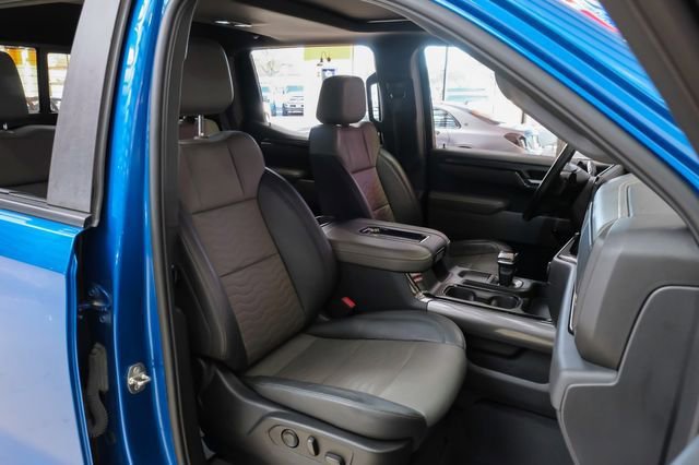Used 2022 Chevrolet Silverado 1500 ZR2 w/ Technology Package image 35