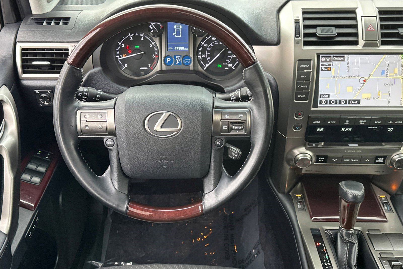 Used 2019 Lexus GX 460 image 27