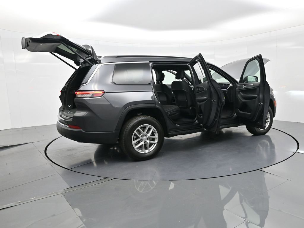 New 2025 Jeep Grand Cherokee L Laredo w/ Luxury Tech Group I image 30
