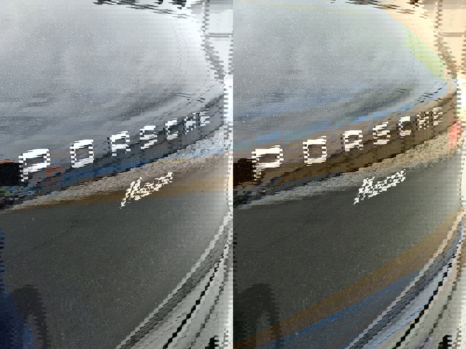 Used 2017 Porsche Macan image 31