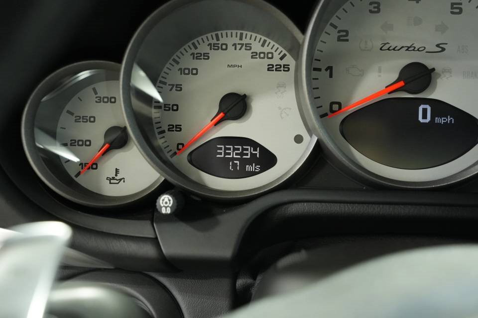 Used 2013 Porsche 911 Turbo S image 15