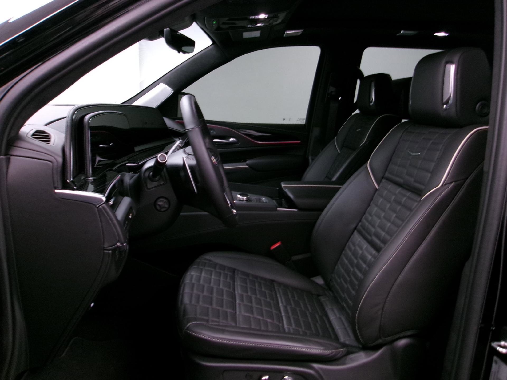 Used 2023 Cadillac Escalade V image 15