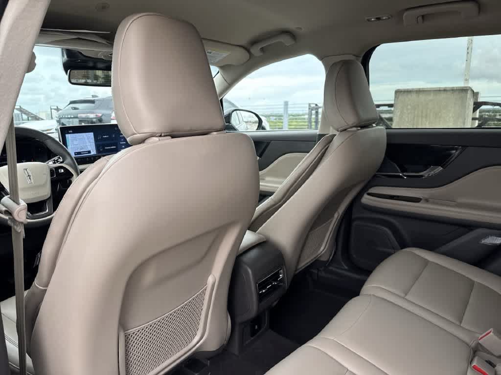 Used 2024 Lincoln Corsair FWD image 22