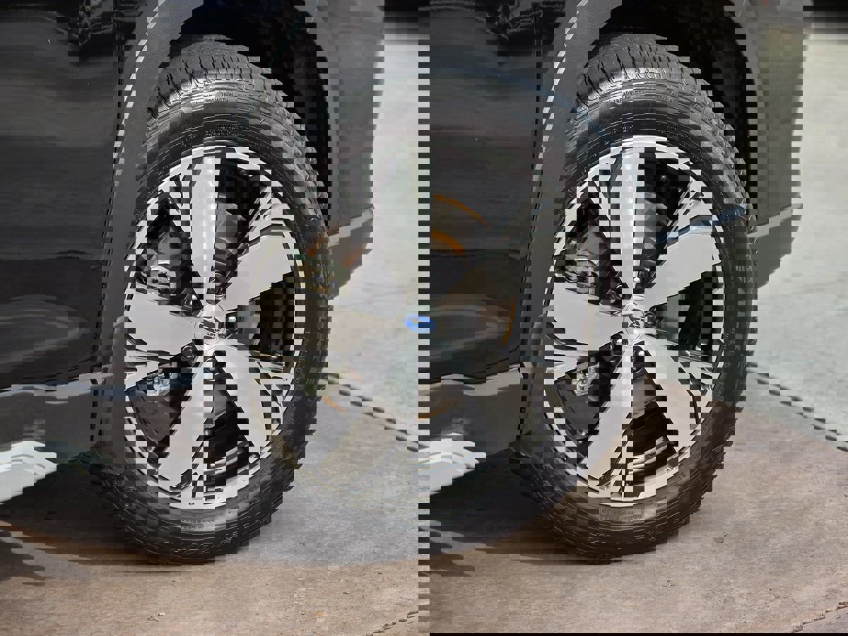 Used 2019 Subaru Forester Touring w/ Popular Package #3 image 14