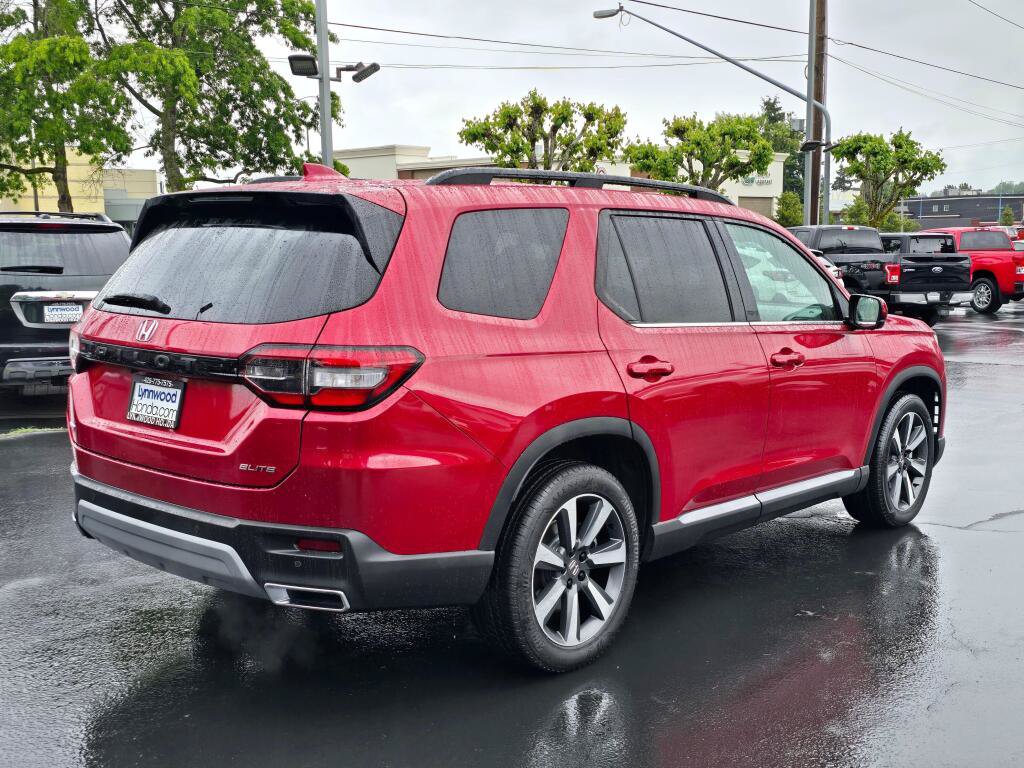 Certified 2025 Honda Pilot Elite image 14