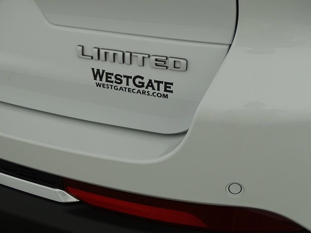 New 2025 Jeep Grand Cherokee L Limited w/ Luxury Tech Group II image 53